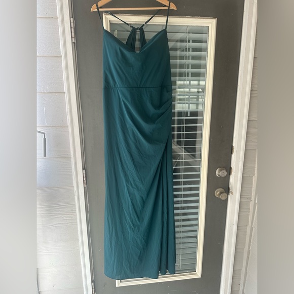 Azazie Deep Green Fabric - Picture 5 of 5